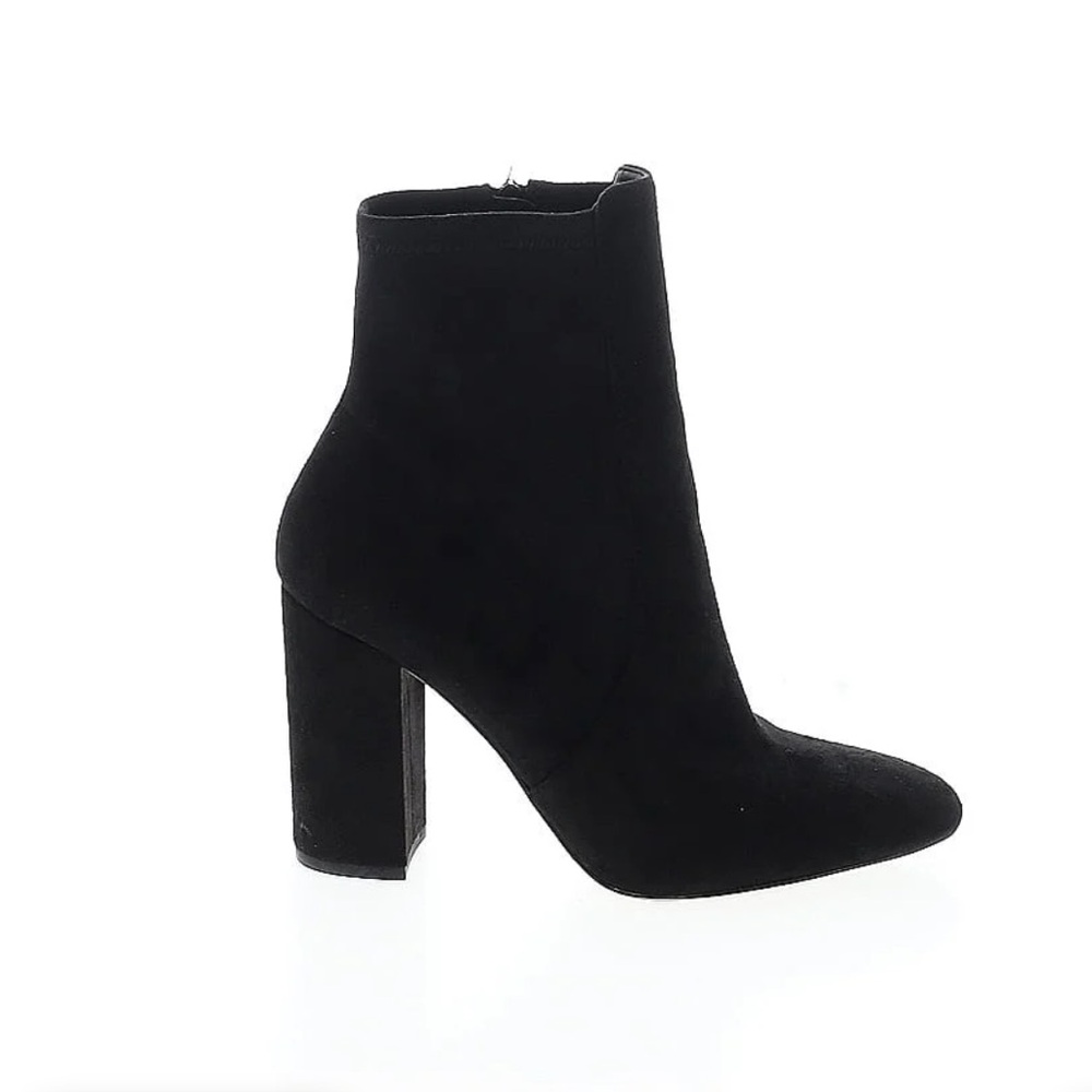 Aldo black ankle boots size 8